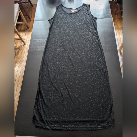 Vintage 90's, Studio Femme, black, stretchy, sleeveless dress. - Picture 9 of 9